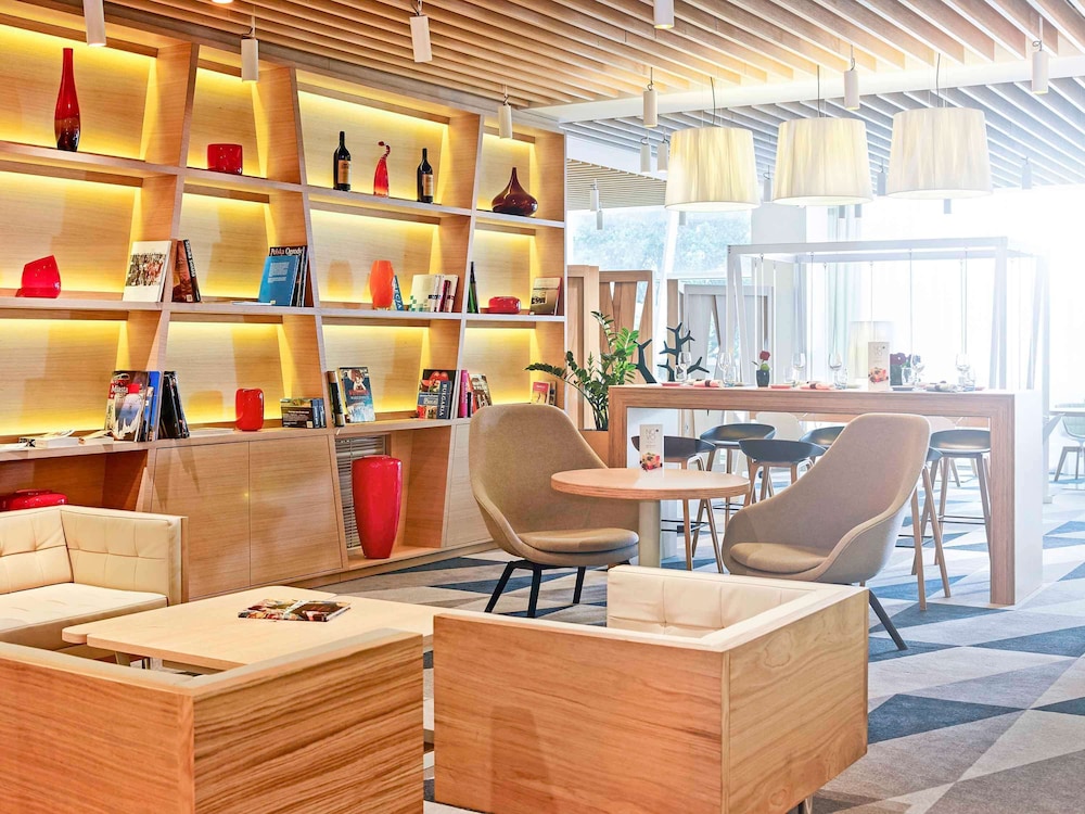 מזון ומשקאות