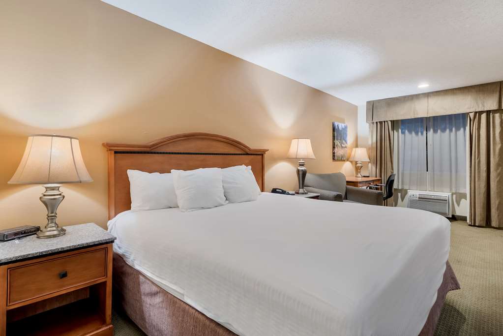 Best Western Sunrise Inn - photo 15