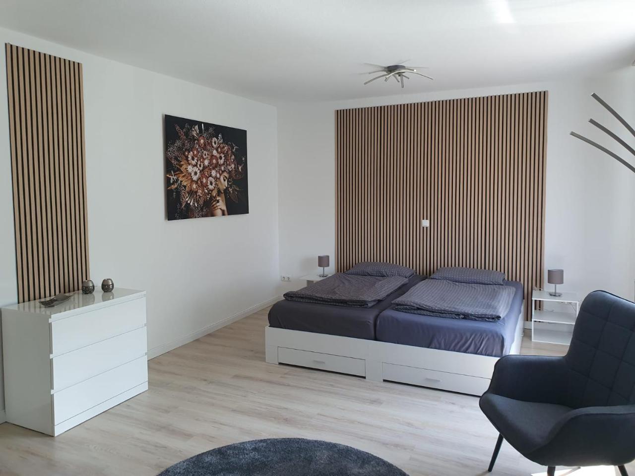 Stadtoase am Rathaus Emden — 4-Star Luxury Hotel in Emden, Germany