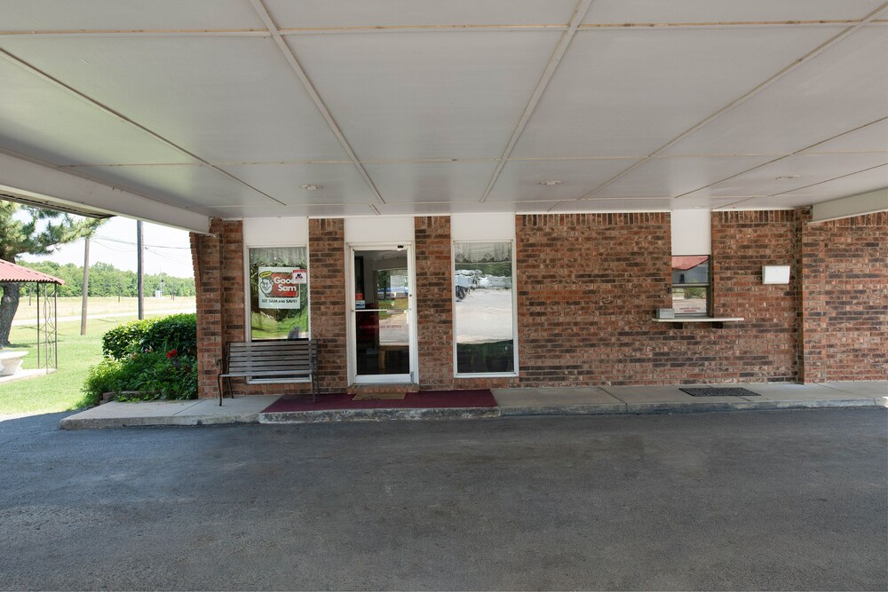 Valley Inn Motel - photo 19