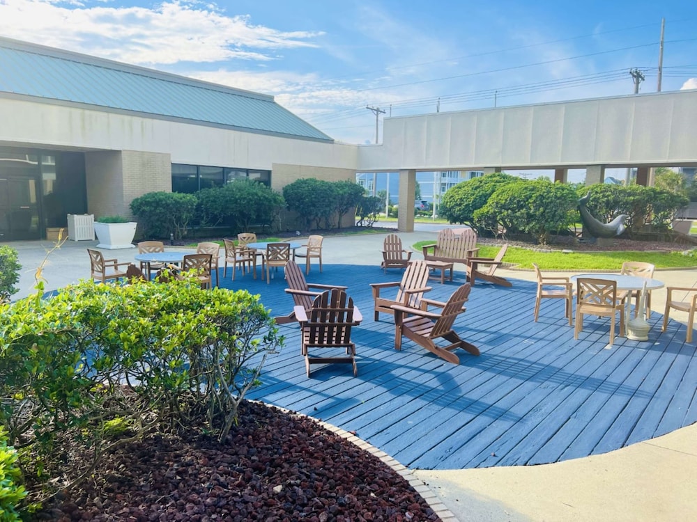DoubleTree by Hilton Atlantic Beach Oceanfront - photo 31