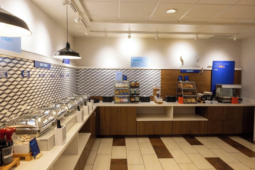 Holiday Inn Express Salt Lake City Downtown by IHG - photo 40