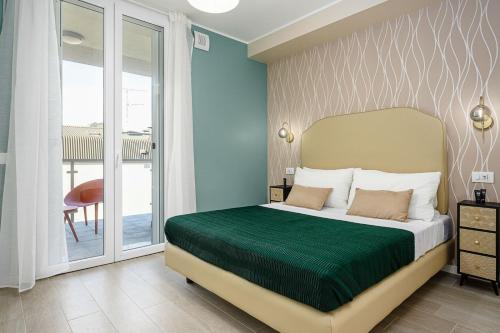 Stylish One Bedroom Apartment near San Siro Stadium and Metro M5 — 4-Star Luxury Hotel in Milan, Italy