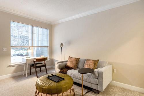 Blueground Waltham gym wd nr shopping BOS 1026 — 4-Star Luxury Hotel in Waltham, United States