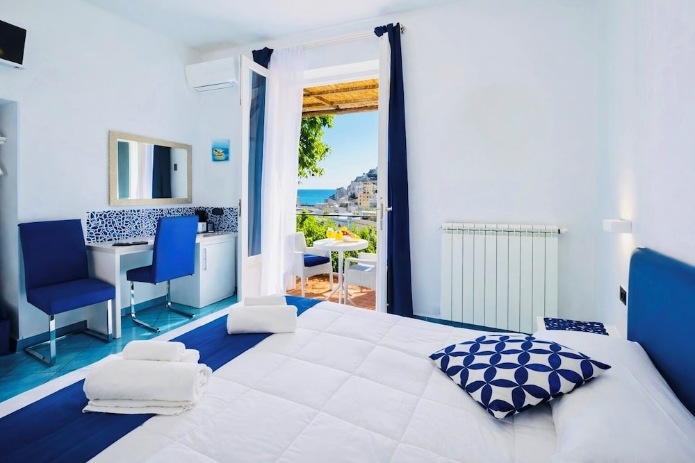 Eden Holiday Minori — 4-Star Luxury Hotel in Minori, Italy