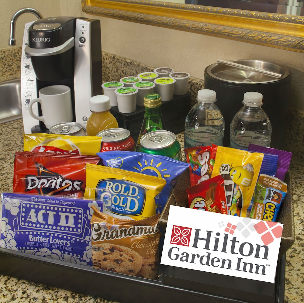 Hilton Garden Inn Jacksonville JTB Deerwood Park - photo 27