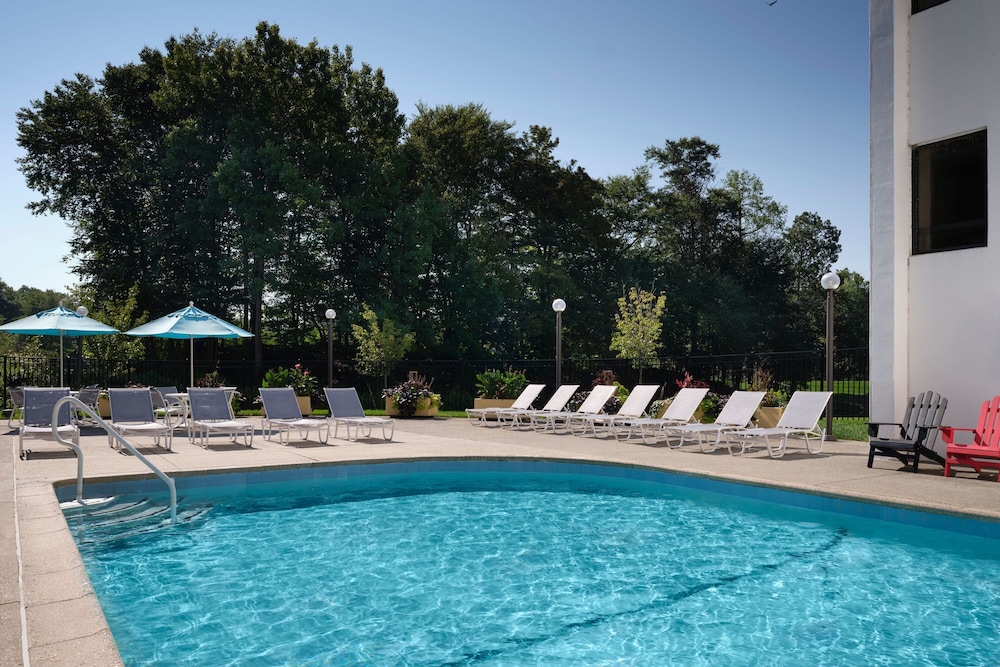 Marriott Park Ridge - photo 18