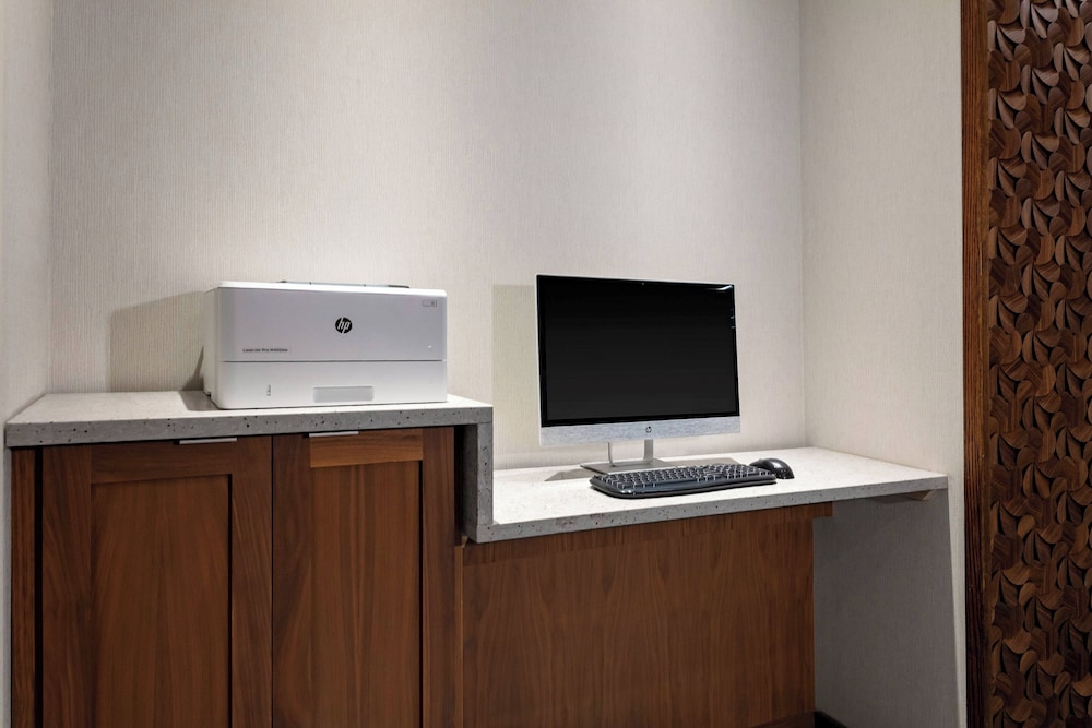 Fairfield by Marriott Port Clinton Waterfront - photo 18