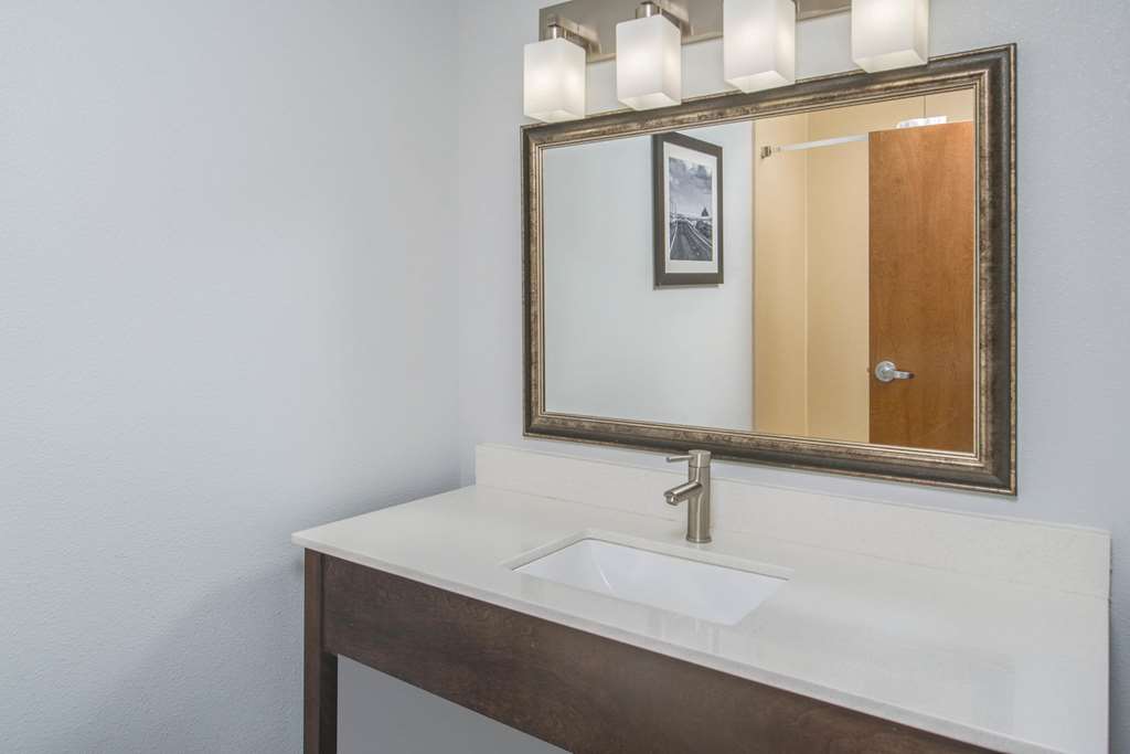 La Quinta Inn & Suites by Wyndham Moscow Pullman - photo 15