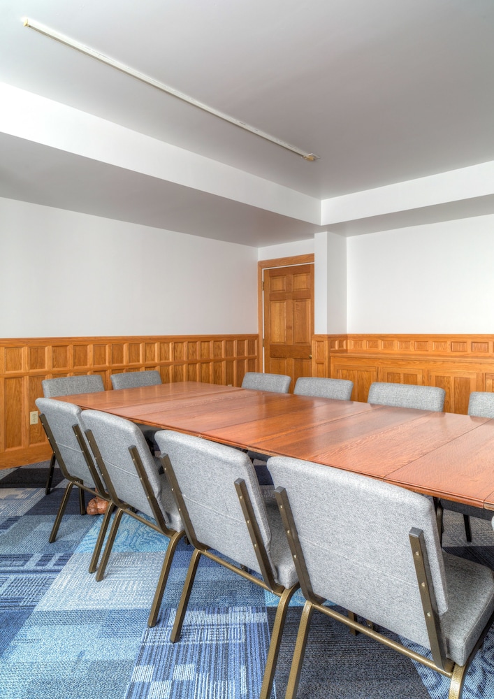 The Hotel Portsmouth - photo 38