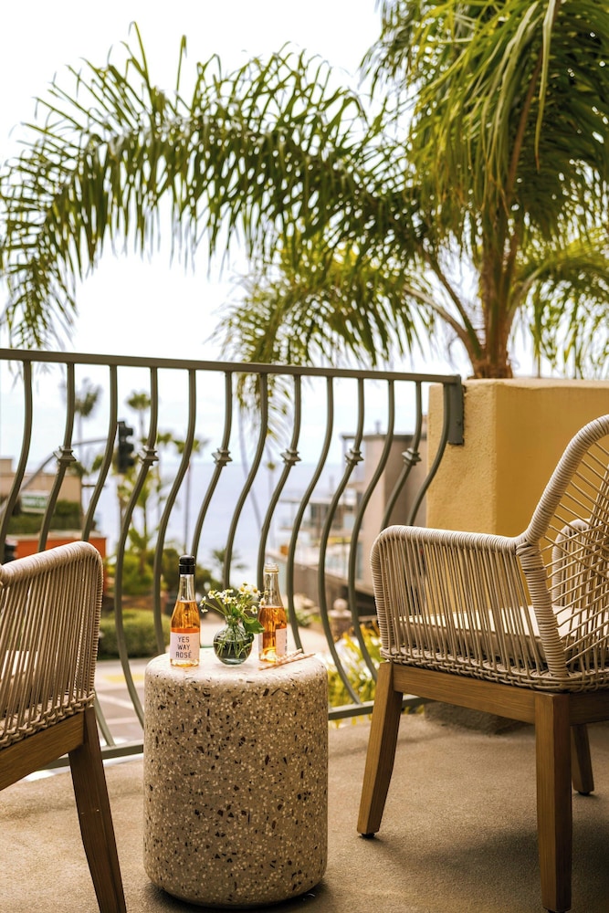 La Ensenada Hotel Laguna Beach Sonder by Marriott Bonvoy - photo 9