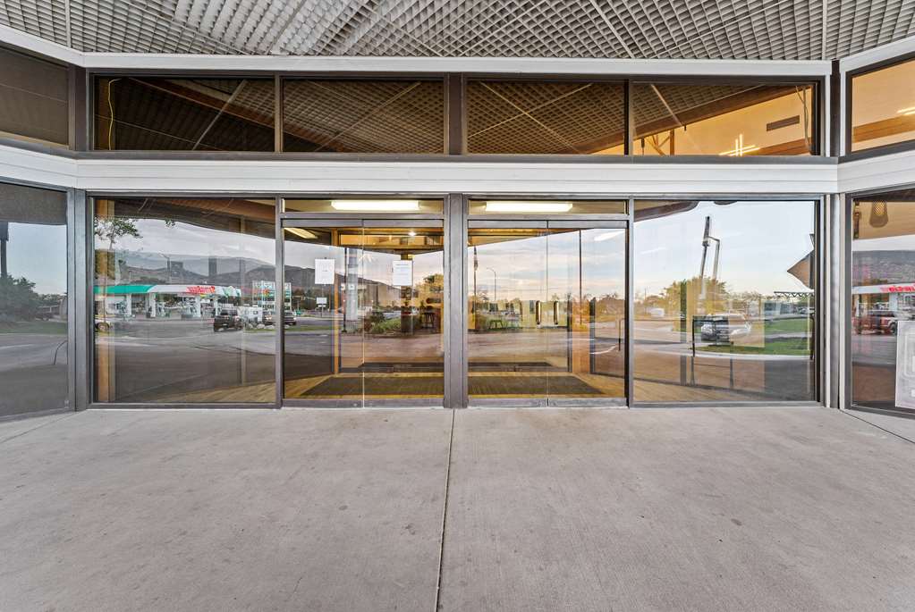 Ramada by Wyndham Cedar City - photo 7