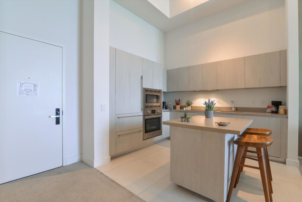Contemporary Beach Resort Condos - photo 75