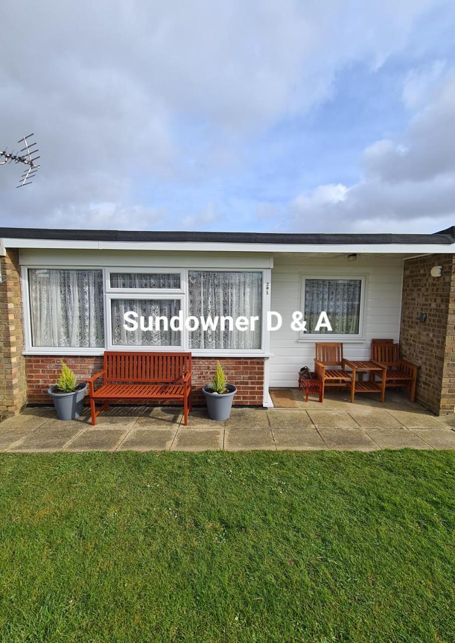 Sundowner D & A Holiday Home — 4-Star Luxury Hotel in Hemsby, United Kingdom