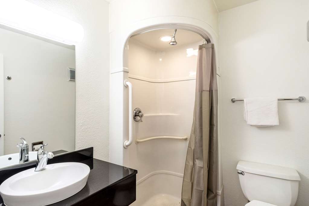 Motel 6 Redding CA Central - photo 21