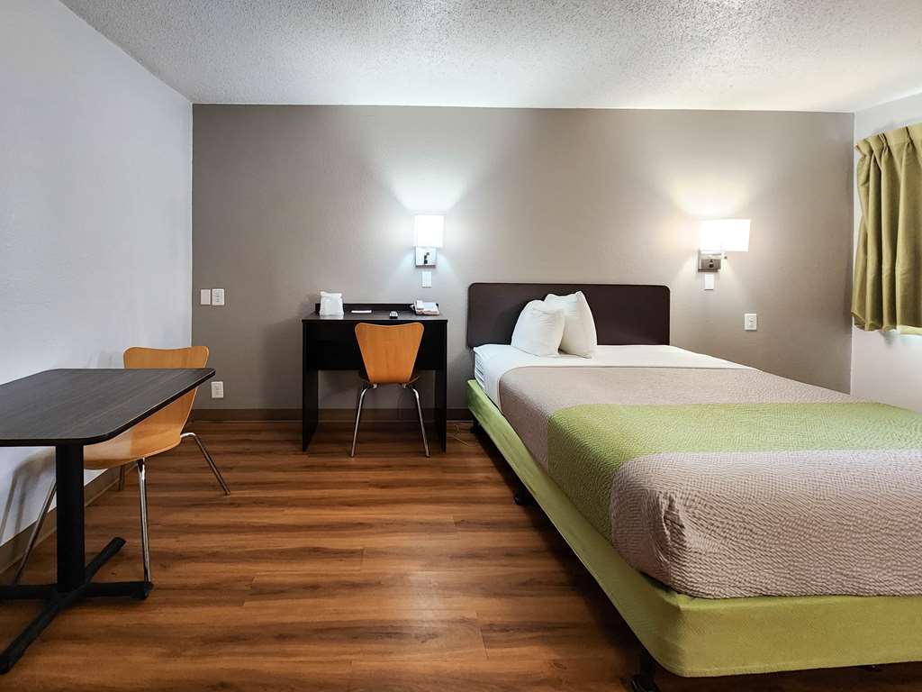 Motel 6 Baytown TX Baytown East - photo 8