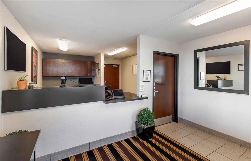 Extended Stay America Select Suites Denver Lakewood South - photo 4