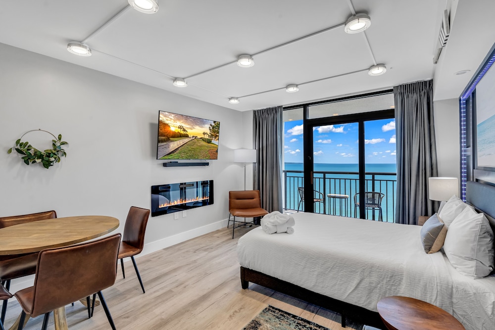 Breakers Tower 1BR Oceanfront Condo - photo 12