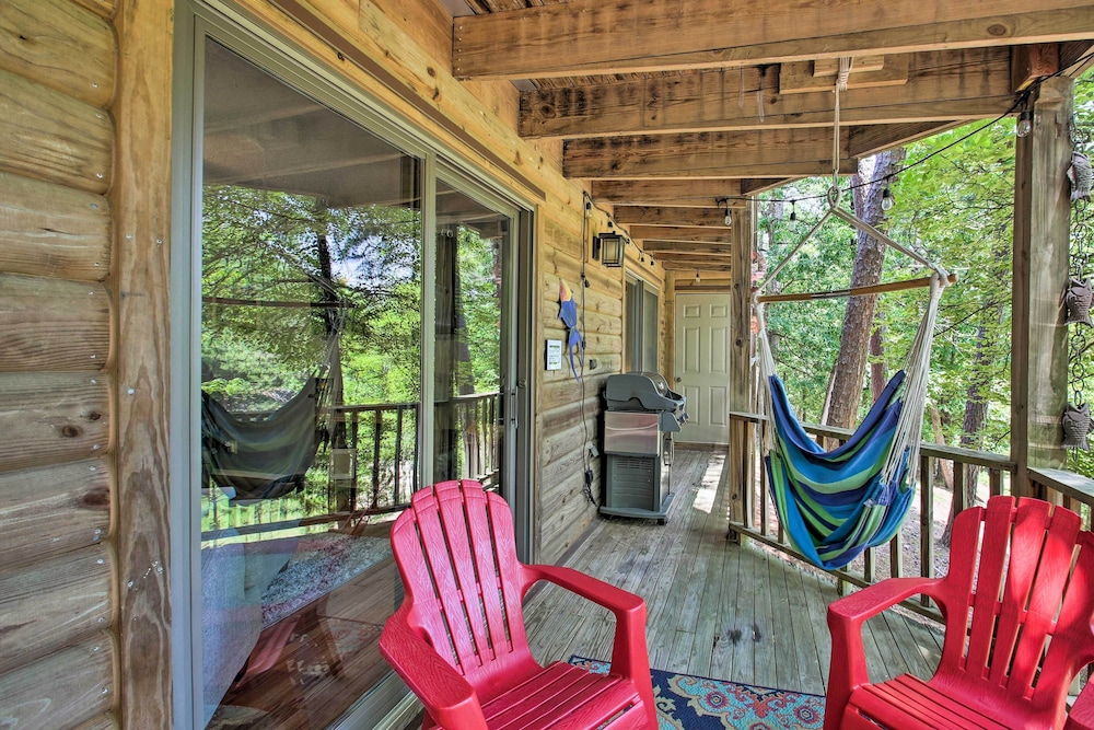 Mount Ida Condo w Balcony Resort Amenities - photo 8