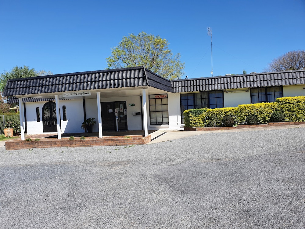 Tally Ho Motor Inn in Tenterfield, Australia