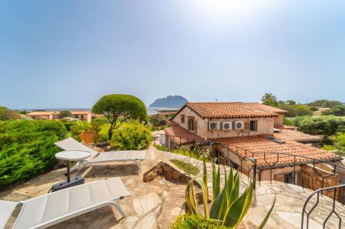 Villa Vista Mare La Corallina — 4-Star Luxury Hotel in Olbia, Italy