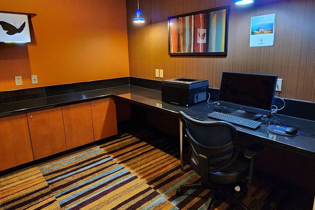 AmericInn by Wyndham St. Cloud MN Shopping Area - photo 23