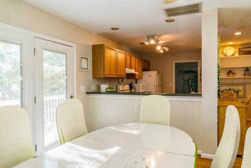 Atlantic Delight by Oak Island Accommodations - photo 5