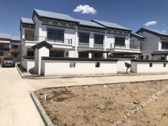 The Courtyard Of Desheng Village — Zhangbei