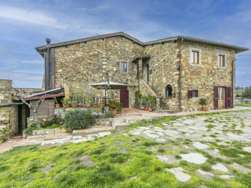 Apartment Agriturismo Le Rondini by Interhome — 4-Star Luxury Hotel in Greve In Chianti, Italy