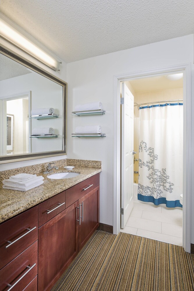 Residence Inn Dallas Lewisville - photo 8