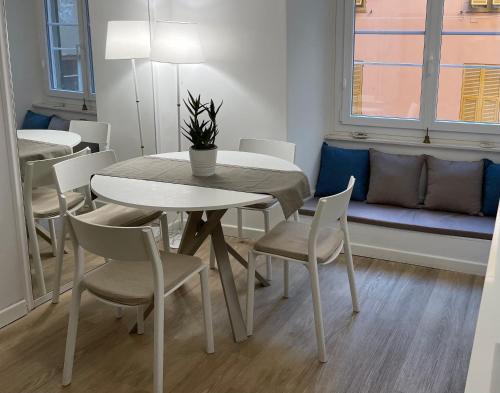 Alloggio dei Rolli — 4-Star Luxury Hotel in Genoa, Italy