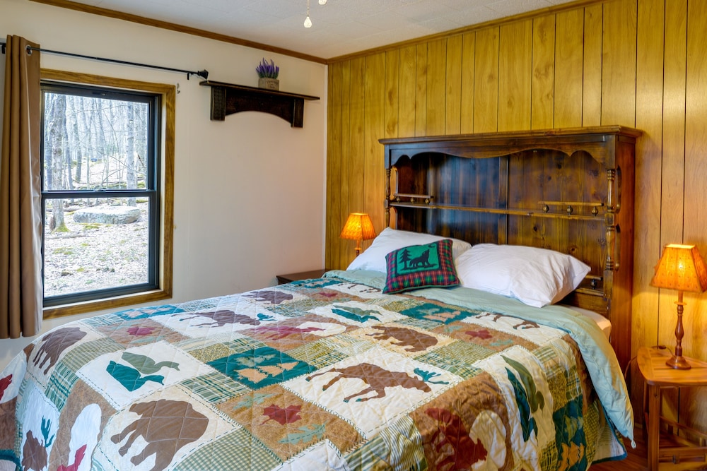 Alpine Lake Resort Cabin Rental w Pool Access - photo 27