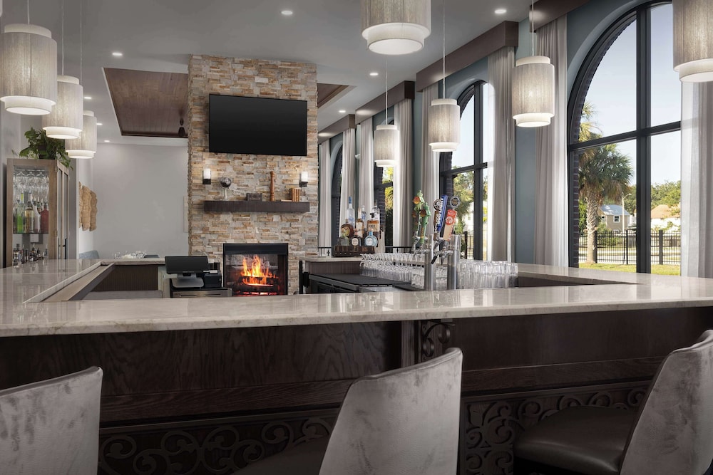 DoubleTree by Hilton St. Augustine Historic District - photo 32