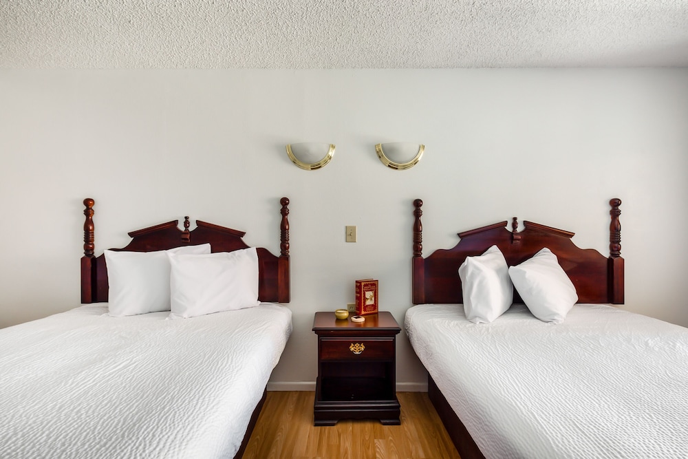 OYO Hotel Groesbeck - photo 9