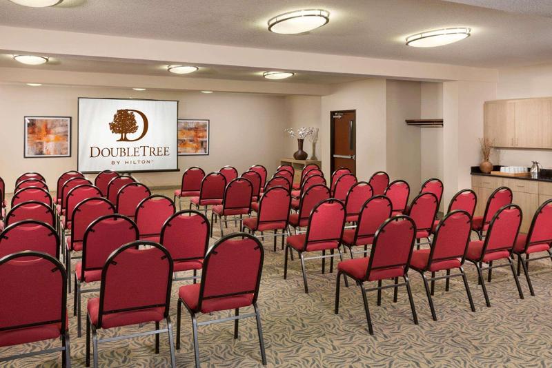 DoubleTree by Hilton Hotel Vancouver - photo 65