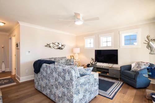 Oki Dokey by Oak Island Accommodations - photo 41