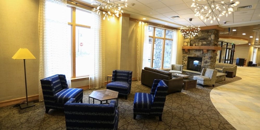 Burke Mountain Hotel - photo 6