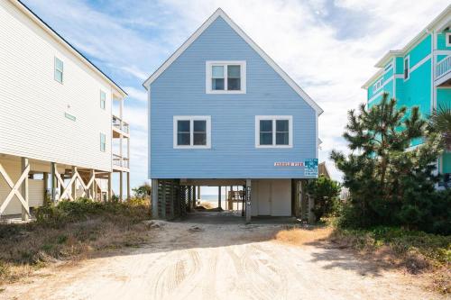 Cuddlefish by Oak Island Accommodations - photo 2