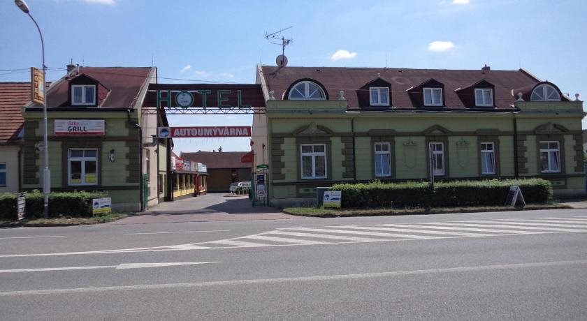 Hotel & Spa Centrum Palmira — hotel in Uhersky Brod
