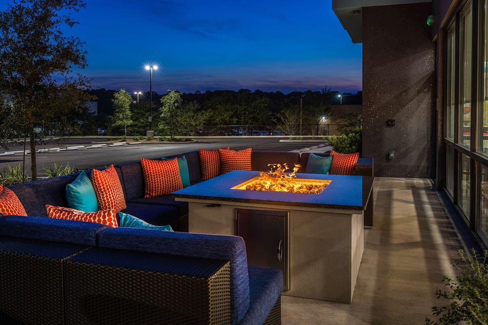 Tru by Hilton Pensacola Airport Medical Center - photo 38
