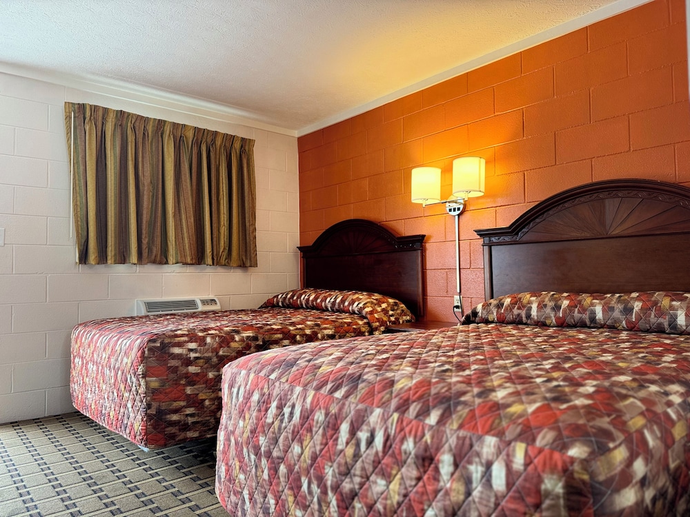 Economy Inn Crossville - photo 3