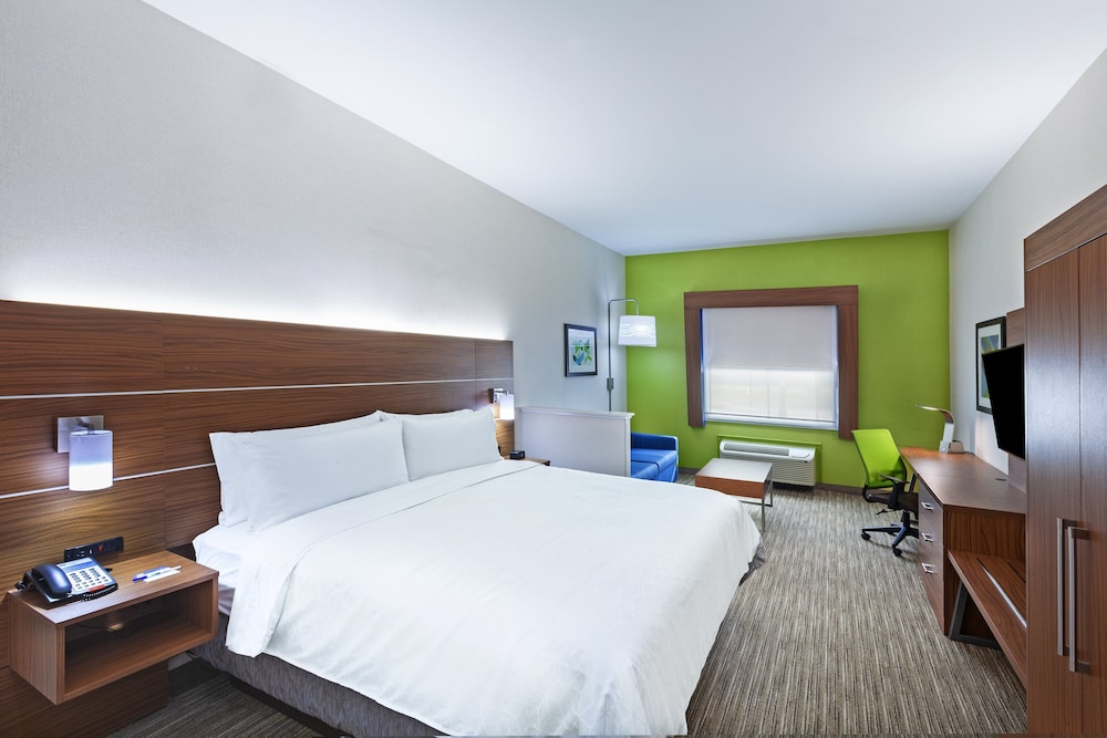 Holiday Inn Express and Suites Longview South I20 by IHG - photo 5