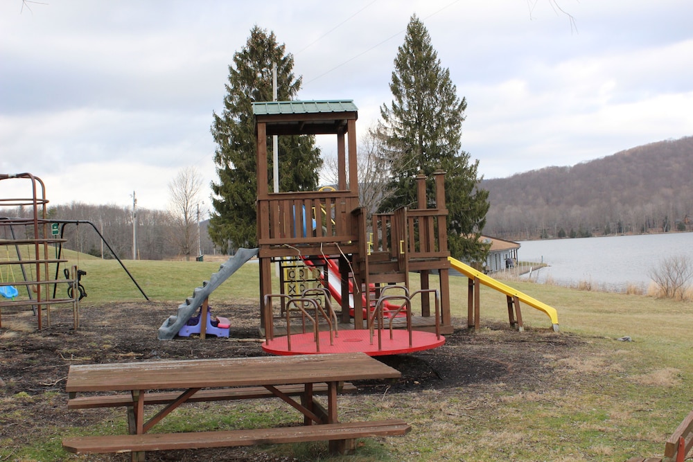 Alpine Lake Resort - photo 24
