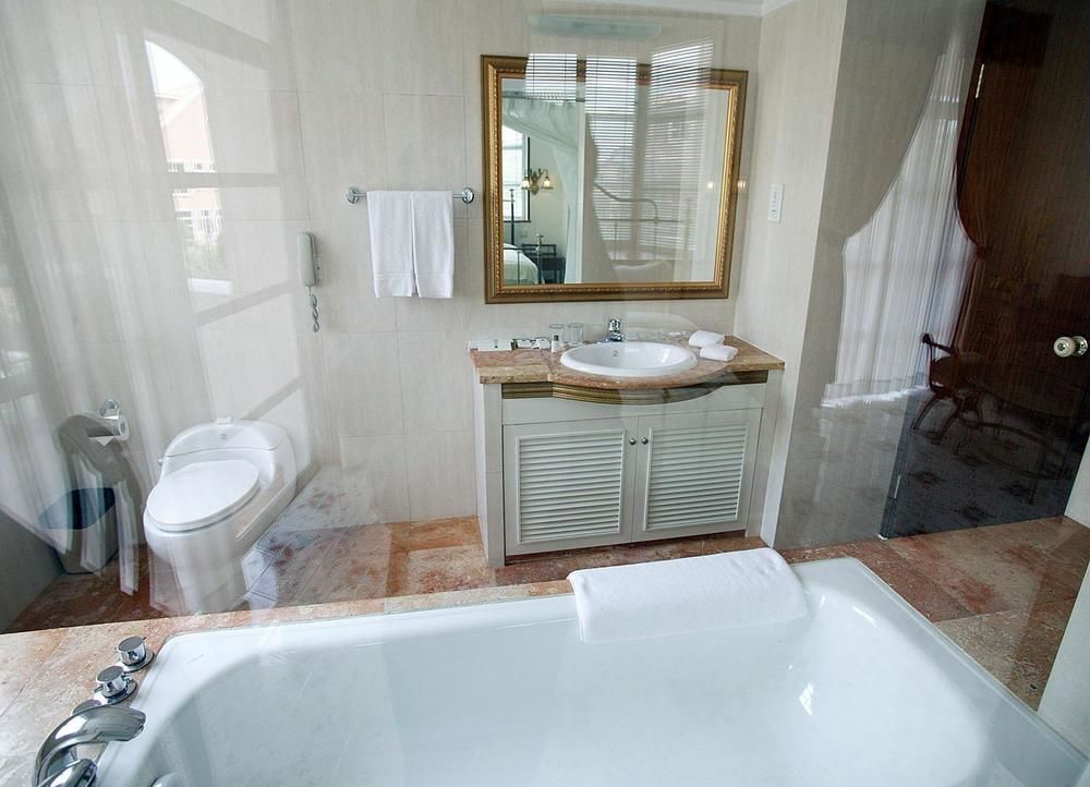 Butterfly Valley Resort in Foshan, People's Republic of China