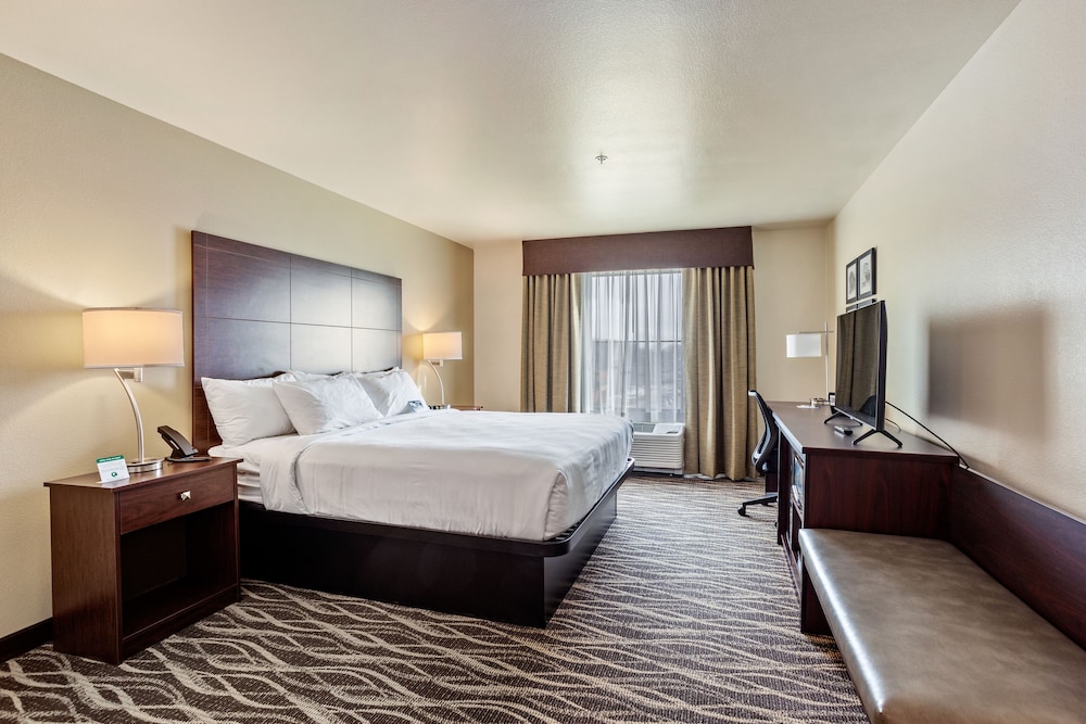 Cobblestone Hotel & Suites Little Chute - photo 23