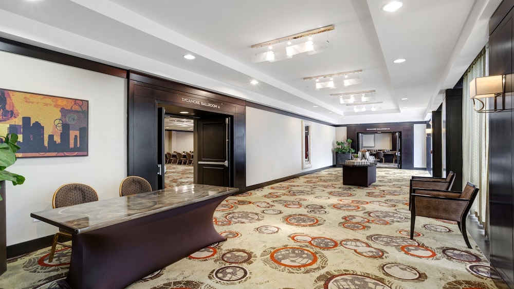 Crowne Plaza Houston Galleria Area by IHG - photo 97
