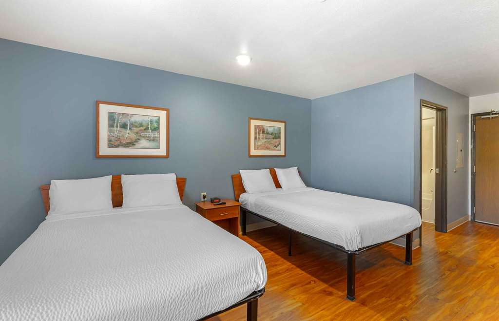WoodSpring Suites Akron - photo 13