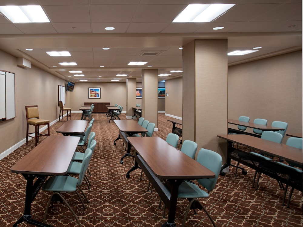 Staybridge Suites Baltimore Inner Harbor by IHG - photo 115