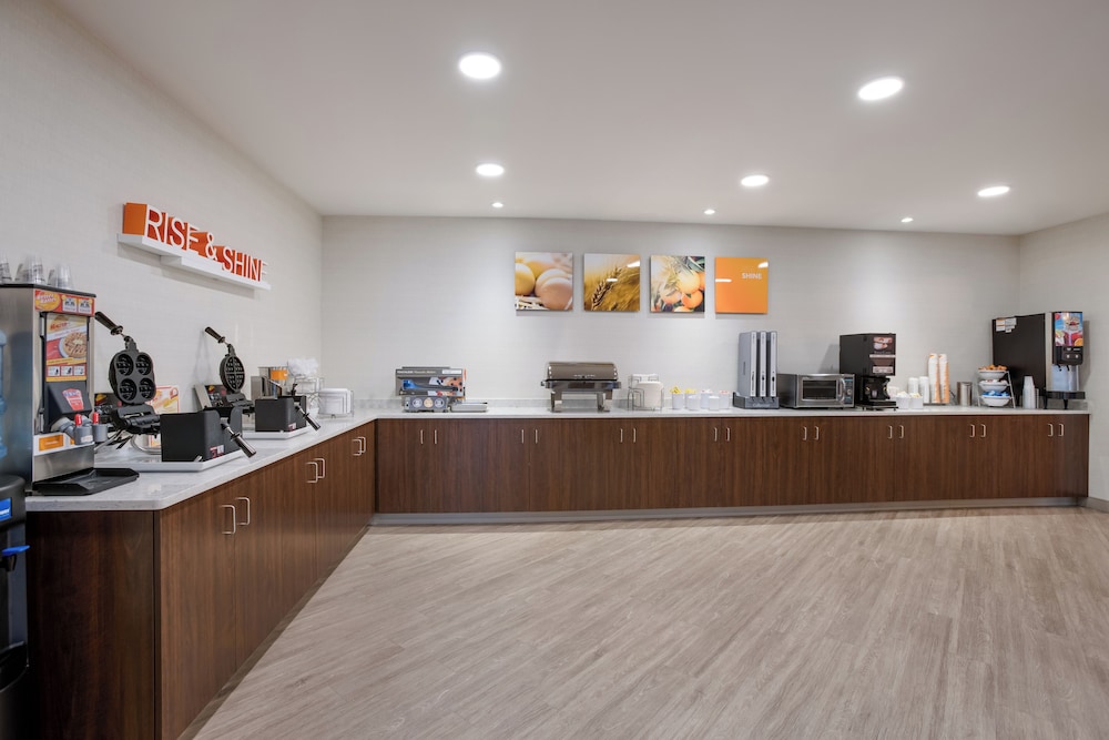 Comfort Inn & Suites Gaylord - photo 38