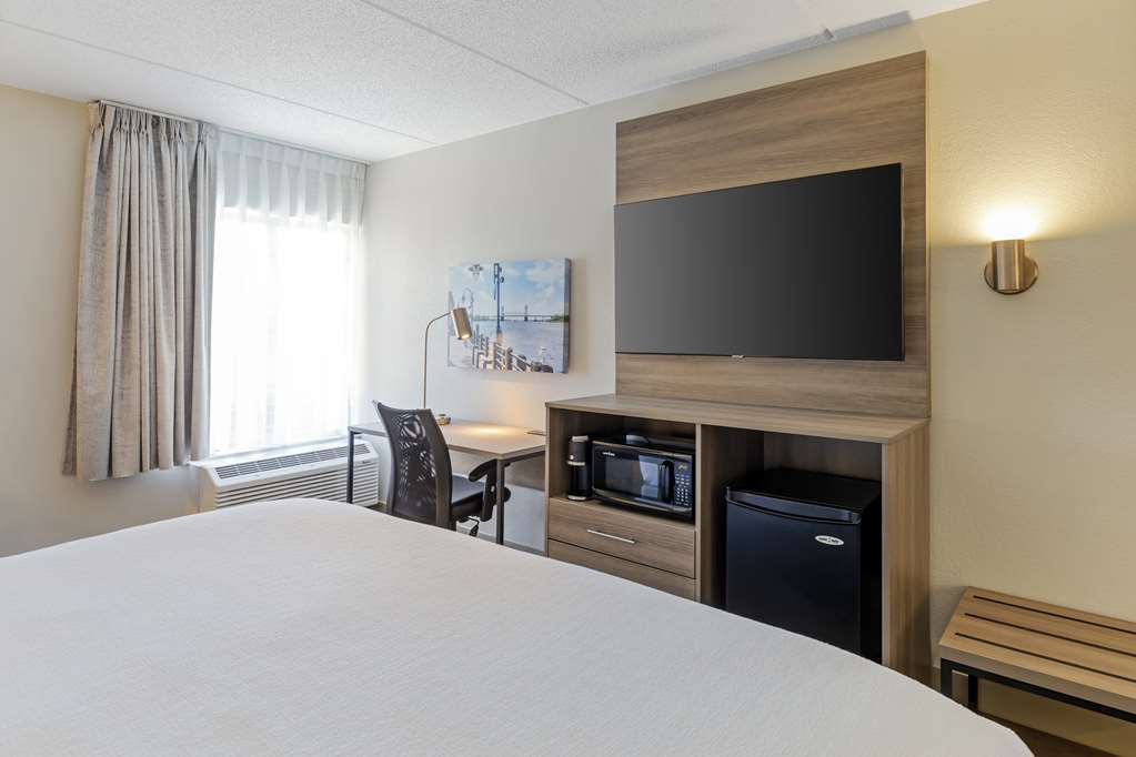 Best Western Plus Wilmington Wrightsville Beach - photo 17